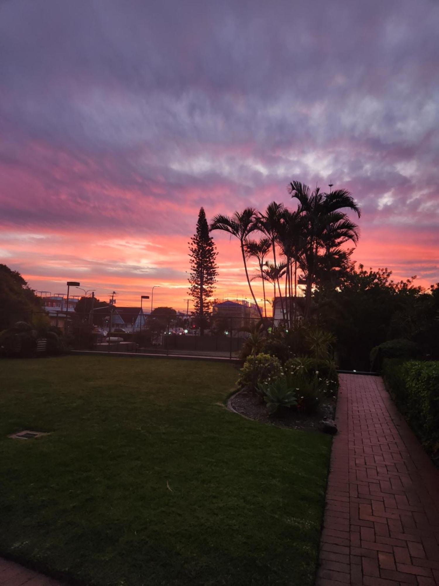 Burleigh Surf Apartments Χρυσή Ακτή Εξωτερικό φωτογραφία